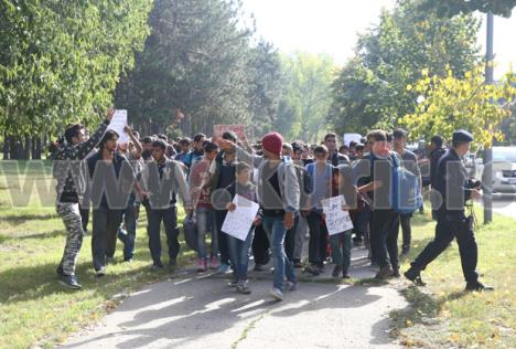 migranti-protest-novi-beograd.jpg