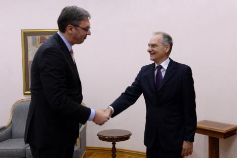 aleksandar-vucic-premijer-srbija-grcka-ambasador.jpg