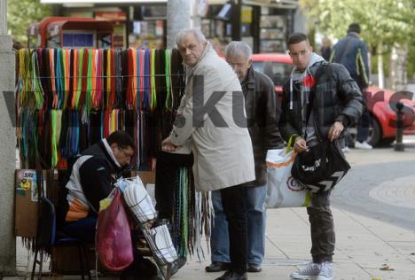 boris-tadic-dragan-bujosevic-kafa-cipele-paparaco.jpg