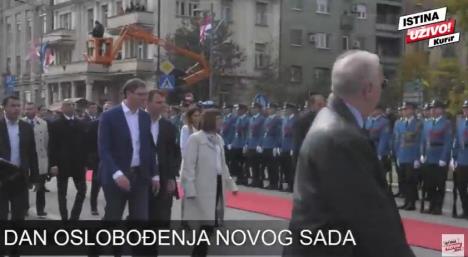 vucic-vojna-parada-novi-sad.jpg
