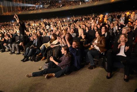 dziboni-koncert-beograd-sava-centar.jpg