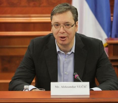 vucic-fonet.jpg