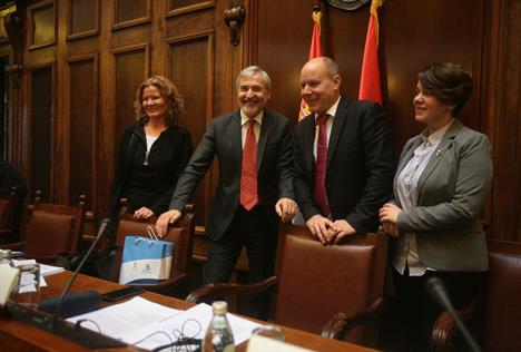 konferencija-oebs-narodna-skupstina-nasilje-nad-zenama.jpg