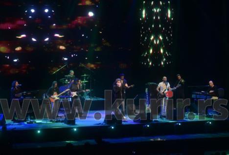 crvena-jabuka-koncert-sava-centar-beograd.jpg