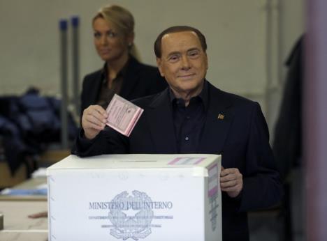 italija-referendum-silvio-berluskoni.jpg