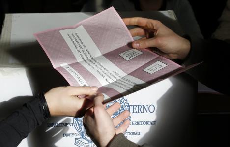 italija-referendum.jpg