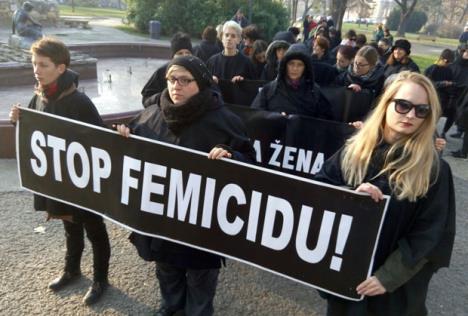 zene-u-crnom-protest-protiv-nasilja.jpg