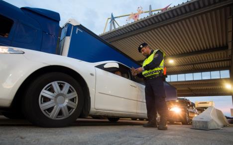 austrija-granica-policija.jpg