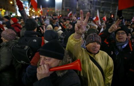 varsava-poljska-protesti.jpg