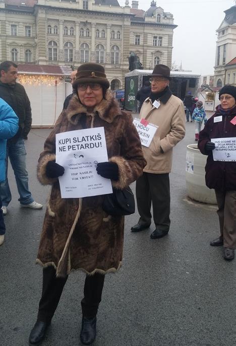 minut-tisine-petarde-protest-novi-sad.jpg