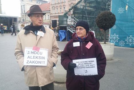 minut-tisine-petarde-protest-novi-sad.jpg