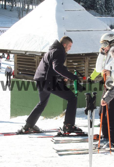 veljko-raznatovic-sneg-paparaco-kopaonik-paparaco.jpg