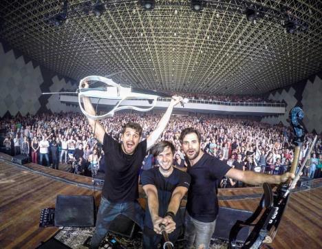 2cellos.jpg