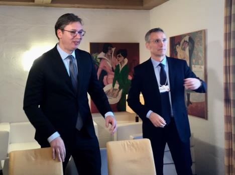 vucic-stoltenberg-davos.jpg