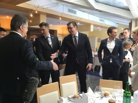 vucic-plenkovic-davos-sastanak.jpg