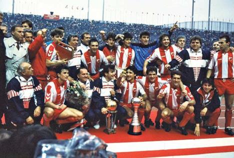 crvena-zvezda-fudbal-svetski-sampion-fifa-dragan.jpg