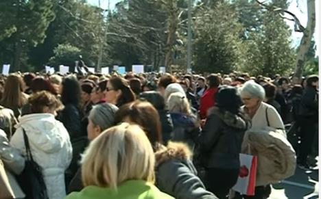 protest-crnogorskih-majki.jpg