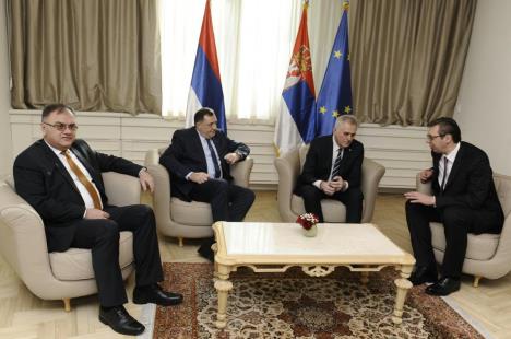 vucic-nikolic-dodik-i-ivanic.jpg