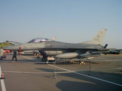f-16c.jpg
