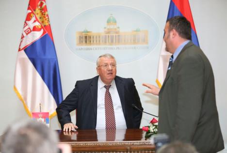 vojislav-seselj.jpg