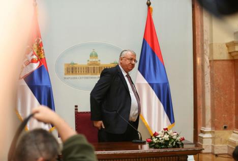 vojislav-seselj.jpg