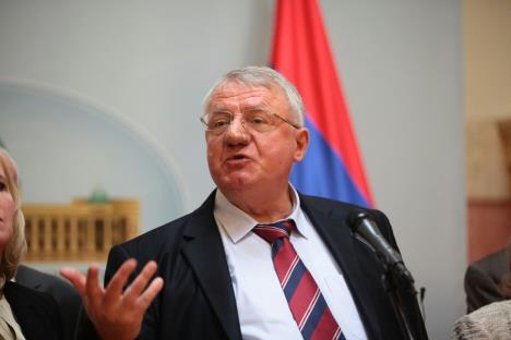 vojislav-seselj-srpska-radikalna-stranka.jpg