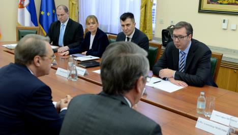 aleksandar-vucic-premijer-vlada-srbije-sastanak.jpg