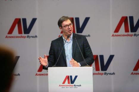 miting-vucic-sns-cacak.jpg