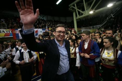 miting-vucic-sns-cacak.jpg