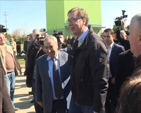 vucic-titel-gazdinstvo.jpg