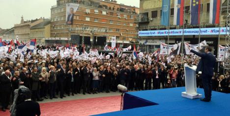 aleksandar-vucic-sns-novi-sad.jpg