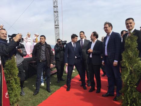 aleksandar-vucic-premijer-atletski-stadion-otvaranje.jpg