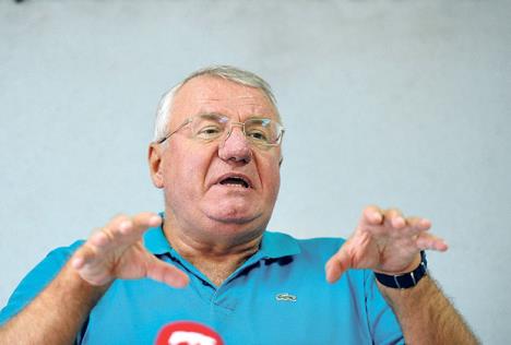 seselj.jpg