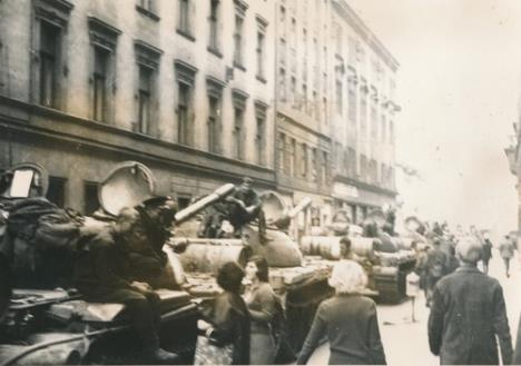 prag-invazija-1968.jpg