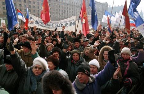 rusija-nato-demonstracije-bombardovanje.jpg