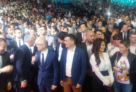 sns-miting-arena-ceca-nada-macura.jpg