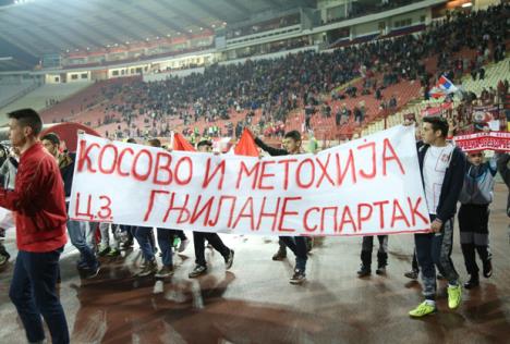 crvena-zvezda-spartak-delije-navijaci.jpg