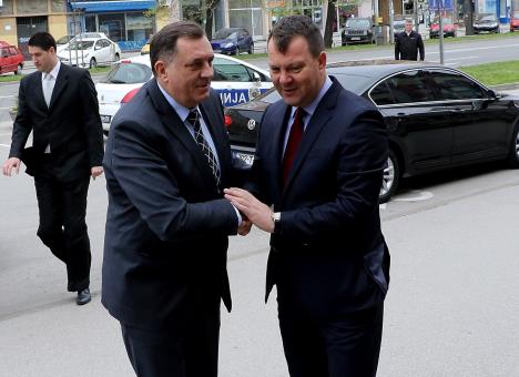 igor-mirovic-premijer-vojvodine-milorad-dodik-predsednik.jpg