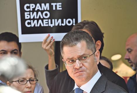 vuk-jeremic-marko-miljkovic-napadnut-napd-aktivista.jpg