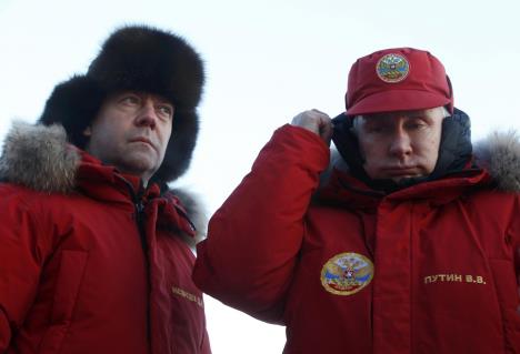 vladimir-putin-i-dmitrij-medvedev-arktik.jpg