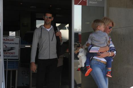 novak-djokovic-stefan-djokovic-aerodrom.jpg