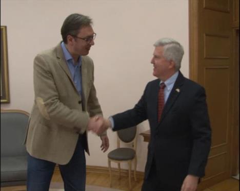 vucic-skat-predsednicki-izbori-cestitka-savet.jpg