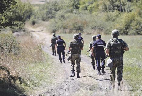 vojska-policija-granica.jpg