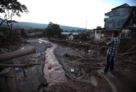 kolumbija-kliziste-poplave.jpg