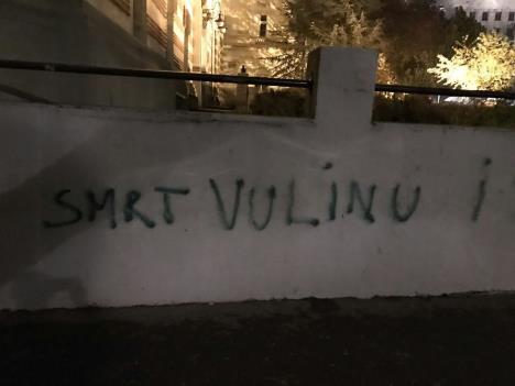 pogrdni-grafiti-skravljnje.jpg