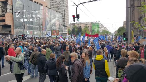 protest-studenti-vojska-policija-beograd.jpg