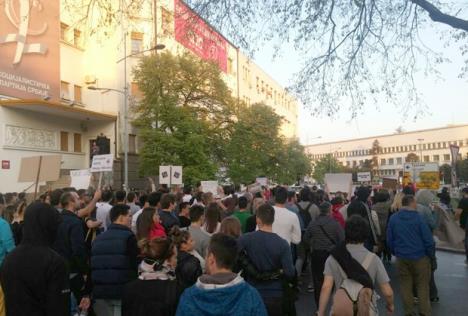 novi-sad-protest-stop-diktaturi.jpg