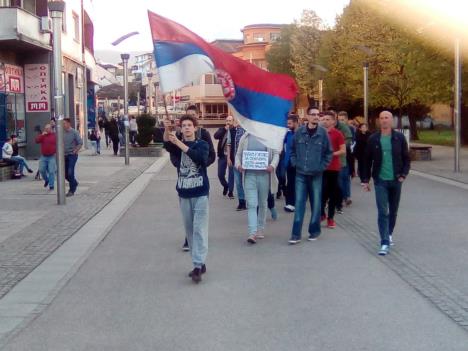 protest-loznica-09.04.2017.-.jpg