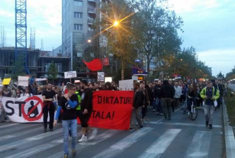 protest-novi-sad-11.04.2017.-.jpg