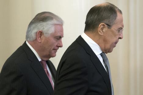 tilerson-i-lavrov.jpg